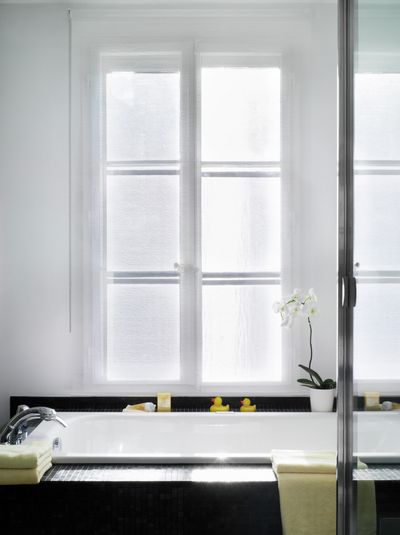 Rolgordijnsystemen, Room shot "Private Residence", Thun, Switzerland