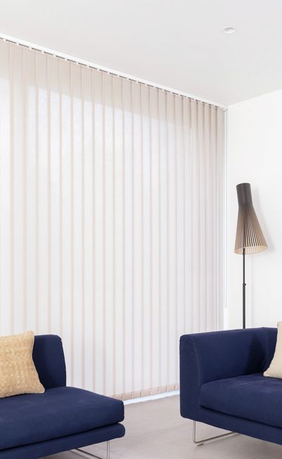 Verticale lamelgordijnsystemen, SG 2910, Multi Visio, Gerrards Cross, London, United Kingdom